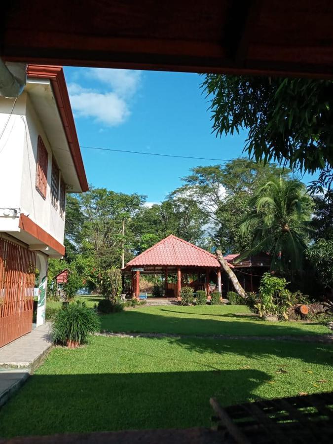 Yubarta Lodge أوفيتا المظهر الخارجي الصورة