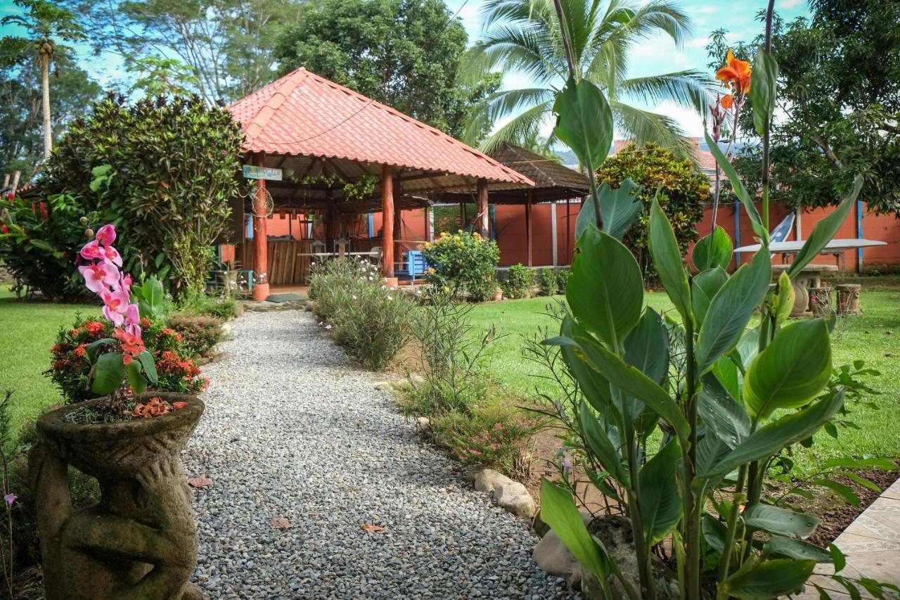 Yubarta Lodge أوفيتا المظهر الخارجي الصورة